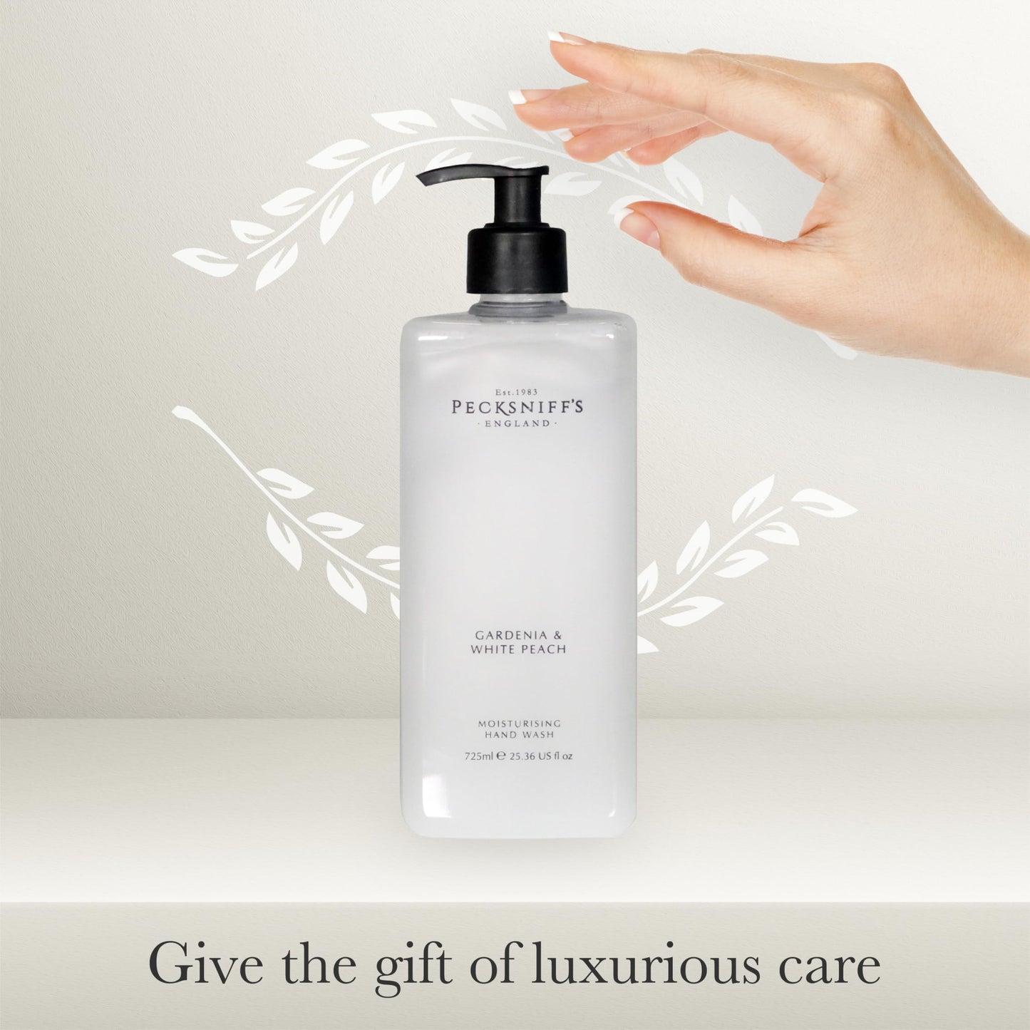 Pecksniff's Gardenia & White Peach Hand Wash – Luxury Liquid Hand Soap 725 ml/24.52 fl oz, Softening, Hydrating, Revitalising, Cruelty-Free, Made in England
