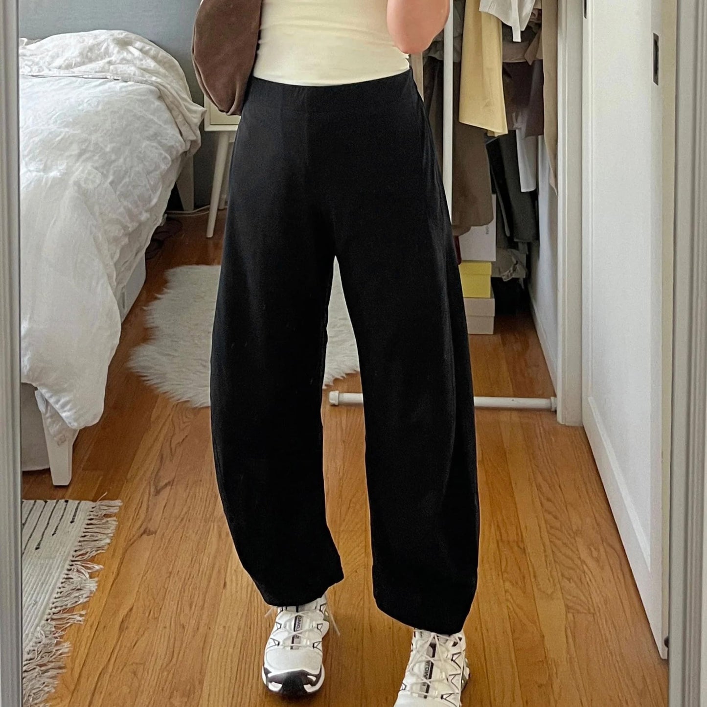 SeeLuNa Women Barrel Travel Pants Elastic Waistband Tapered Leg Baggy Mid Rise Work Trousers Lounge Pant with Pockets(Black, M)