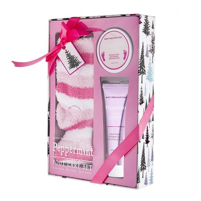 Live Green Bath and Body Present Set- Foot Spa Set with Fuzzy Socks, Lotion, and Scrub, Peppermint
