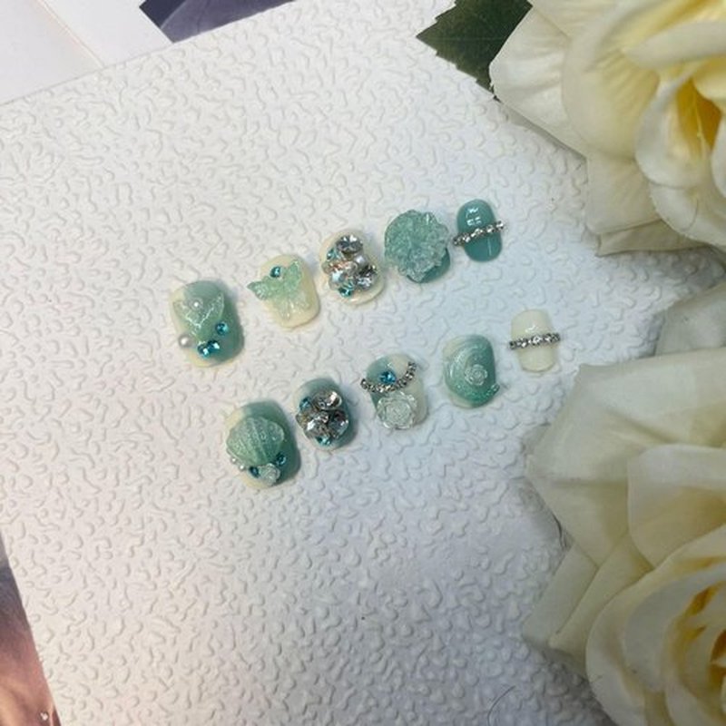 Wsliana Handmade Press On Nails - Short Round Shape with Shell, Moon, Fish Tail, Butterfly, and Diamond Decorations, 10pcs Glue On Acrylic Fake Nails with Storage Box | Stylish and Creative (033 S)