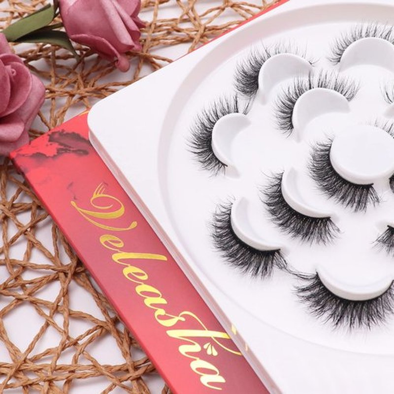 Veleasha Lashes 5D Faux Mink Lashes Crisscross False Eyelashes Handmade Cat Eye Lashes Wispy Fluffy Fake Lashes Luxurious Eyelashes Natural Look Volume Fake Eyelashes 7 Pairs Pack (614)