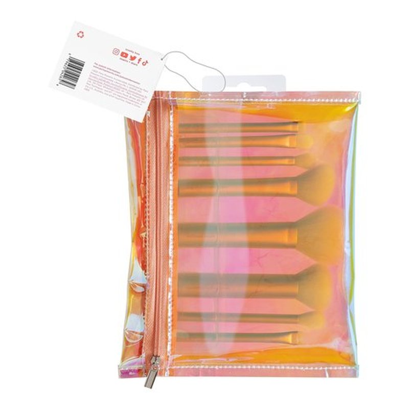 Real Techniques 9 Piece The Wanderer Makeup Brush Set, For Liquid, Cream, & Powder Eyeshadow, Foundation, Concealer, Blush, & Contour, Travel-Size Brushes, Stocking Stuffer, Cruelty-Free Bristles
