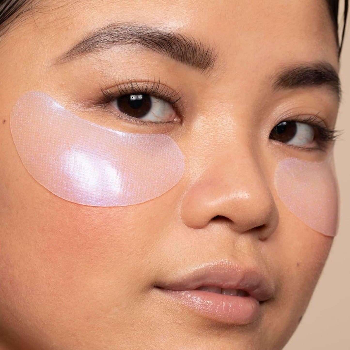 Oh K! Eye Mask - Aloe Vera - Hydrating Under Eye Patches - Gel Patches with Niacinamide - Collagen Mask for Pore Reduction and Dark Circles - 1 Pair