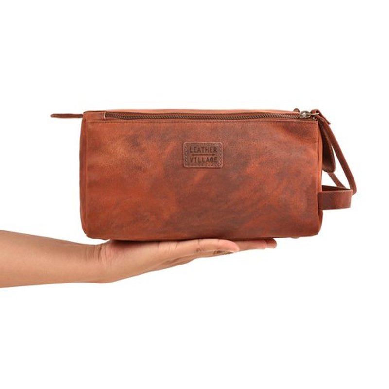 LEATHER VILLAGE Premium Leather Travel Toiletry Bag - Unisex Water-Resistant Travel Dopp Kit, Shaving & Cosmetic Organizer for Men & Women - Compact Bathroom Essentials - Red Brown
