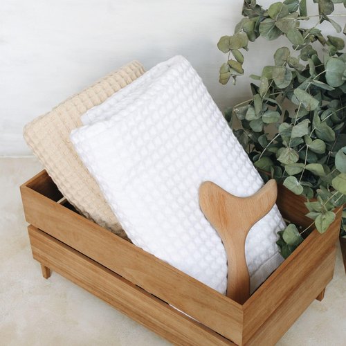 sea me at home Turkish Cotton Large Bath Towel, Bath Sheet (34x67 inches) Luxurious Spa-Like Towels Great for Use Bath, Beach, or Pool Time (Bath Sheet, White)