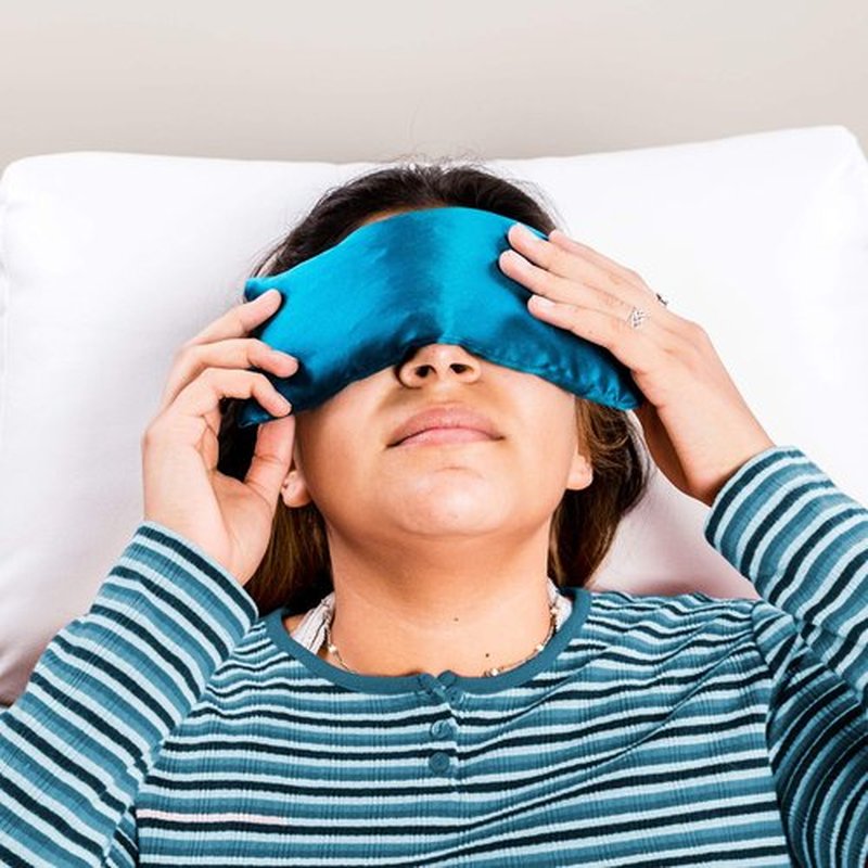 EARTHLITE Holistic Alchemy Aromatherapy Eye Pillow - 100% Silk Cover, Natural Herbs & Flax Seeds, Weighted, Cooling & Soothing Teal Blue