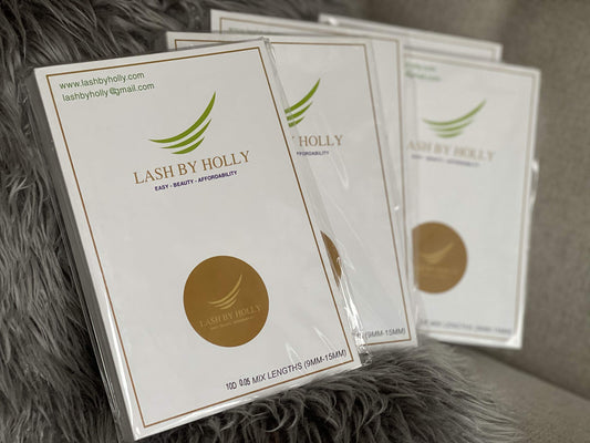 LASH BY HOLLY PRE-MADE HAND MADE LASH FANS- MIX LENGTHS 9-15MM. C, D curl. 600 FANS/TRAY FOR 3D, 4D, 5D, 6D, 7D, 8D. 500 FANS/TRAY FOR 10D. 480 FANS/TRAY FOR 12D. 400 FANS/TRAY FOR 14D (8D C)