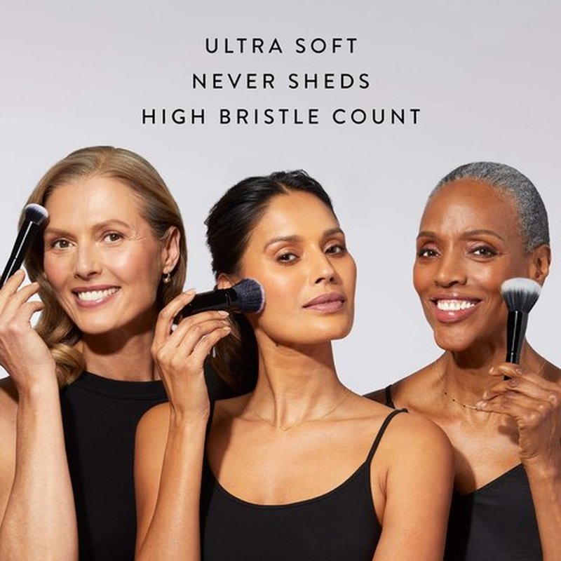 LAURA GELLER NEW YORK Foundation Makeup Brush - Creams and Liquids - Even Application and Blending Makeup