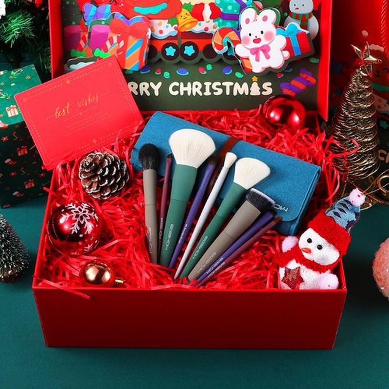 Makeup Brushes, EIGSHOW 5 Color Essential Kabuki Makeup Brush Set with Ultra-soft Synthetic Fibers for Powder Blush Concealers Contouring Highlighting Birthday Gift Set Travel Makeup Brush(Cool Color)