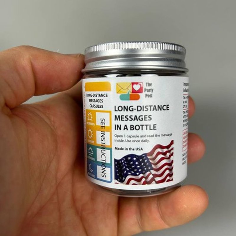 Long Distance Relationships Gifts Love Messages in a Bottle for Boyfriend or Girlfriend, 50 Pre-Written Love Capsules in a Jar, Cute Anniversary Gift for Engaged Couples, Valentine's Day