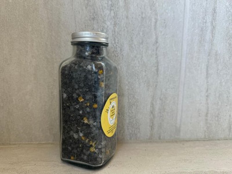 Botanical Healing Bath Salts: Premium Nourishing Eucalyptus & Sweet Myrrh Bath Soak for Stress Relief, 12 oz glass container (Eucalyptus & Sweet Myrrh), Clear