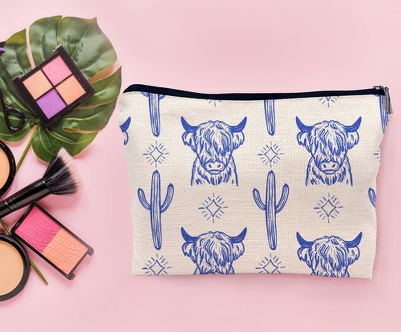 Lacosu Western Makeup Bag,Western Gifts For Women,Cow Makeup Bag,Cowgirl Stuff,Western Stuff For Women,Western Gifts,Cowgirl Gifts(COW J)
