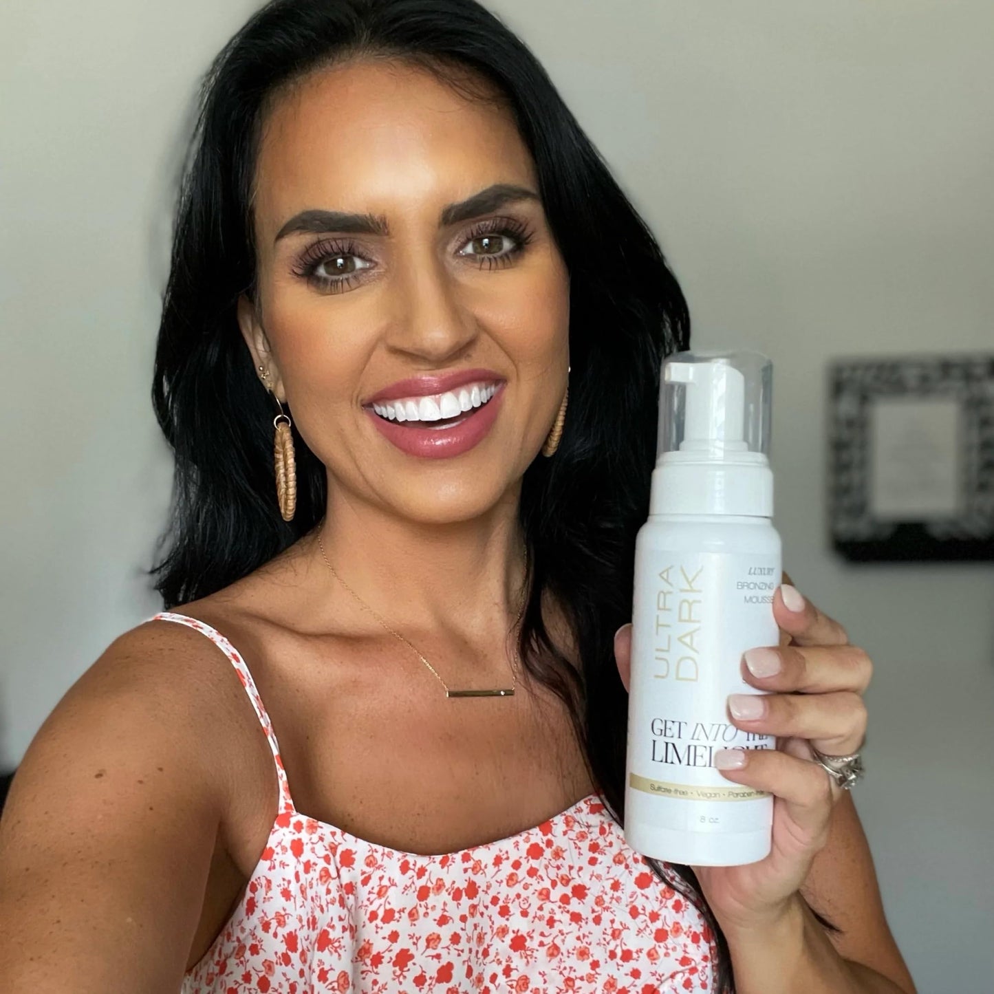 Get Into The Limelight Original, Ultra Dark Starter Kit with Self Tanning Mousse Plus Body and Face Applicator Mitts, Develops in 8+ Hours