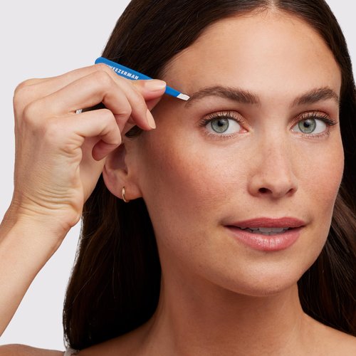 Tweezerman Mini Slant Travel Tweezers For Eyebrows, Travel Tweezers for Eyebrows, Facial Hair, Ingrown Hair (Bahama Blue)