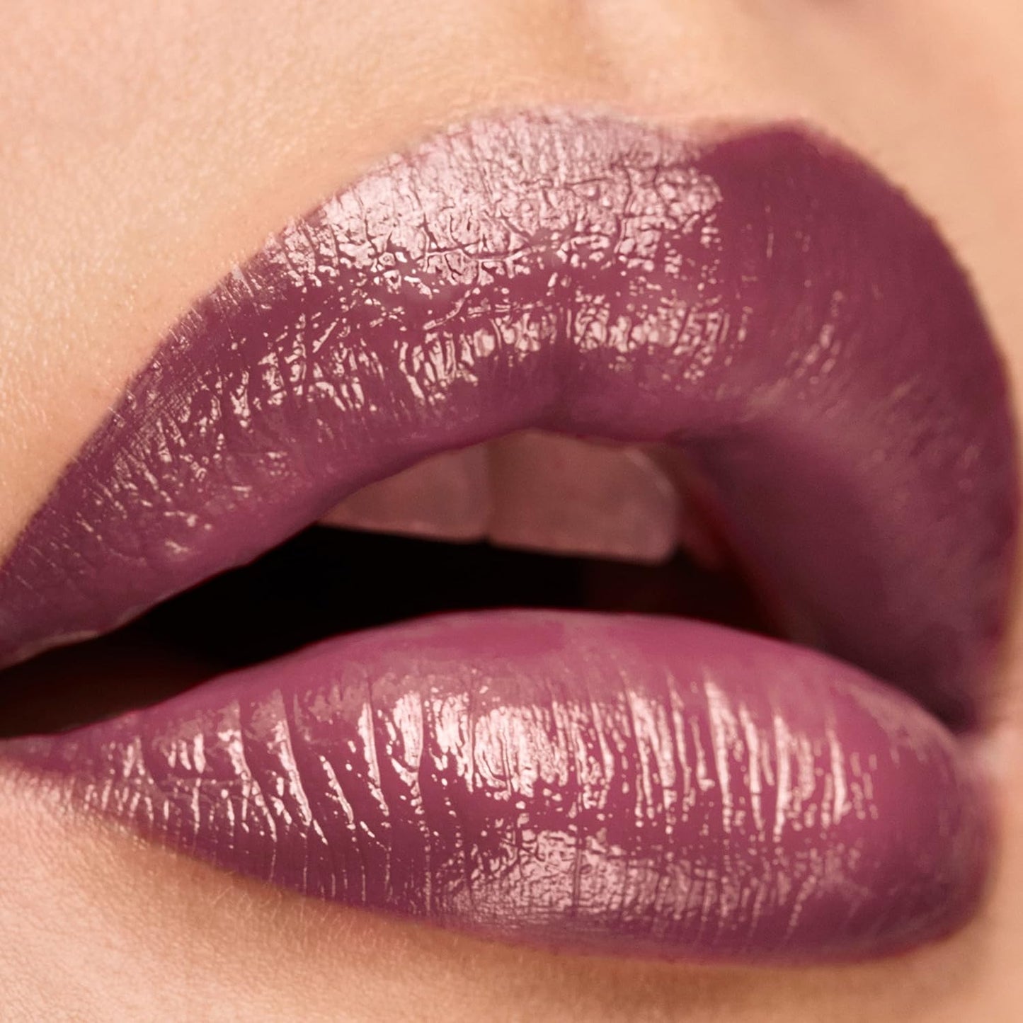 Lipstick by Elizabeth Arden, Lip Color Makeup Enriched with Advanced Ceramide Complex, Vitamin E and Maracuja Oil