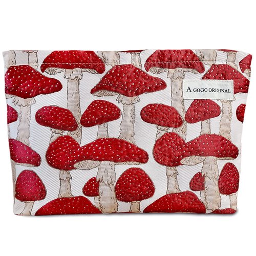 STARDW Cute Makeup Bag Cosmetic Bags for Women and Girls,Travel Makeup Bag Large Capacity Canvas Makeup Bag,Makeup Organizer Bag Zipper Pouch (Red Mushroom)
