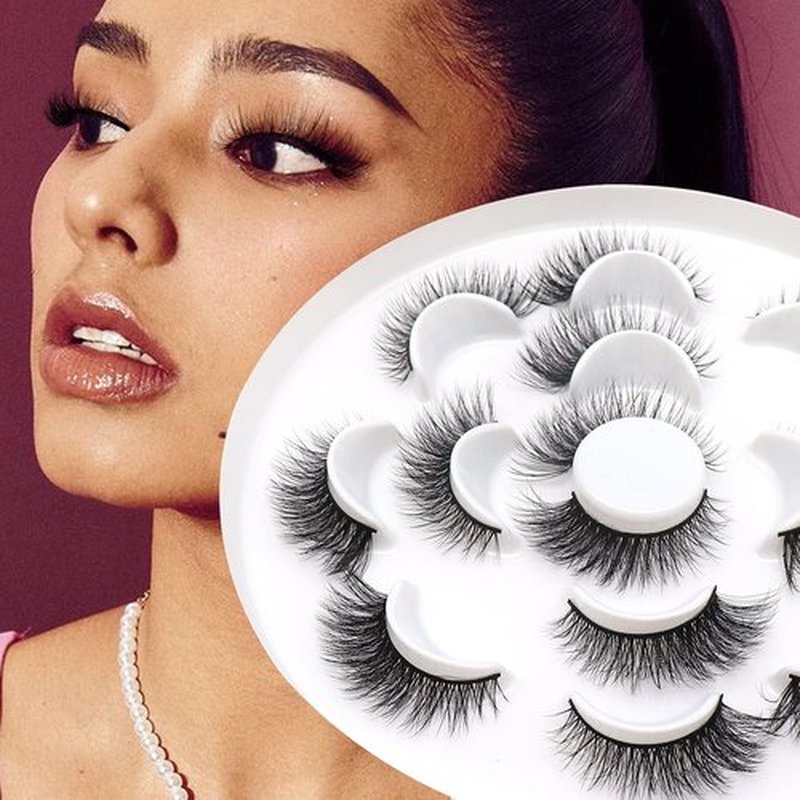 Veleasha Lashes 5D Faux Mink Lashes False Eyelashes Cat Eye Lashes Wispy Fluffy Fake Lashes Eyelashes Natural Look Volume Fake Eyelashes 7 Pairs Pack (028)
