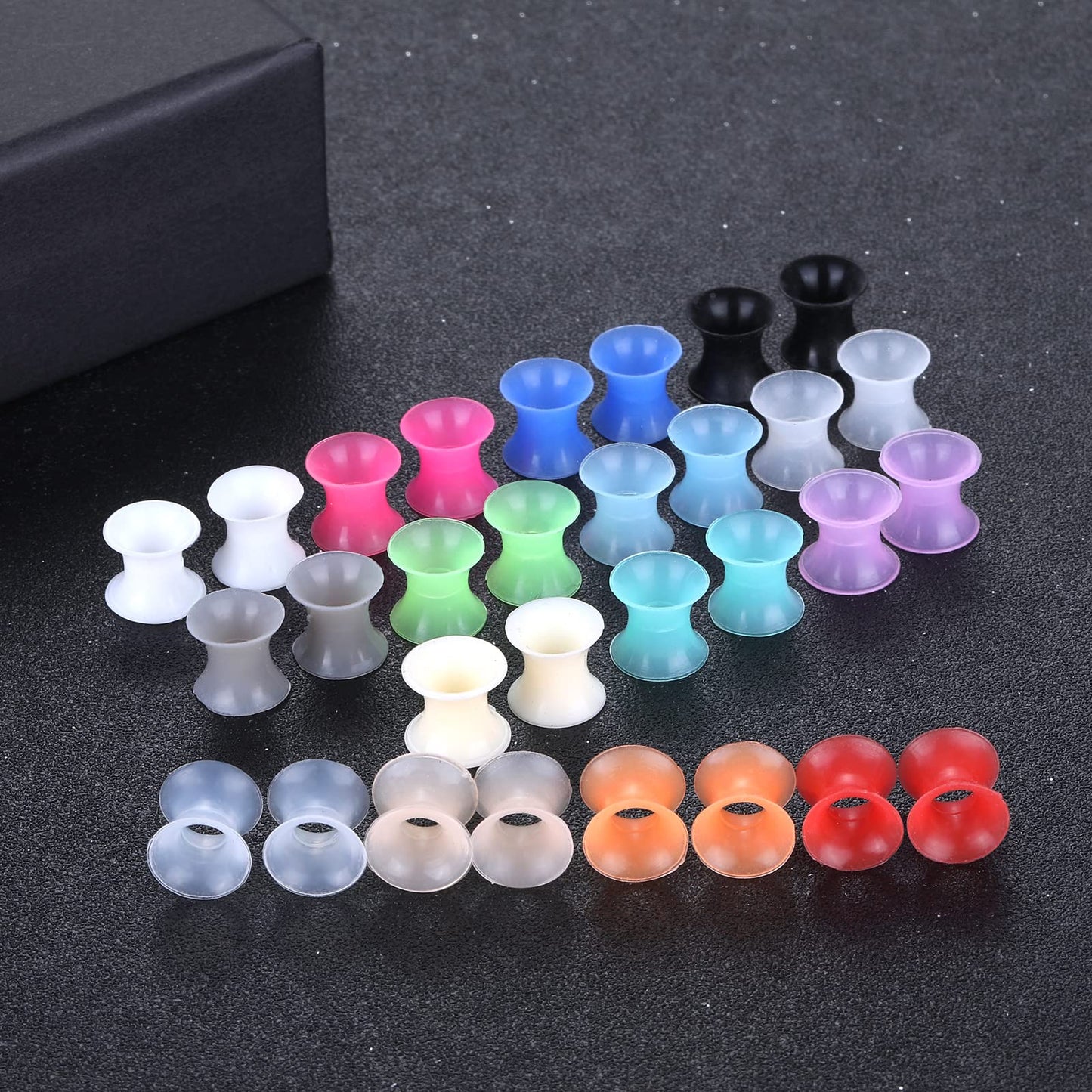Xpircn Thin Silicone Ear Plugs Tunnels Flexible Ear Earlets Ear Gauges Expander Stretchers Double Flared Flesh Ear Piercing Jewelry 2G (6mm)