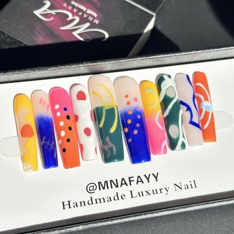 MNAFAYY 100% Handmade Nails HandPainted Extra Long Press On Nails Full Cover Luxury Gorgeous Reusable UV Finished Fake False Nails Acrylic Nail Kit With Box Gifts for Women Artist S