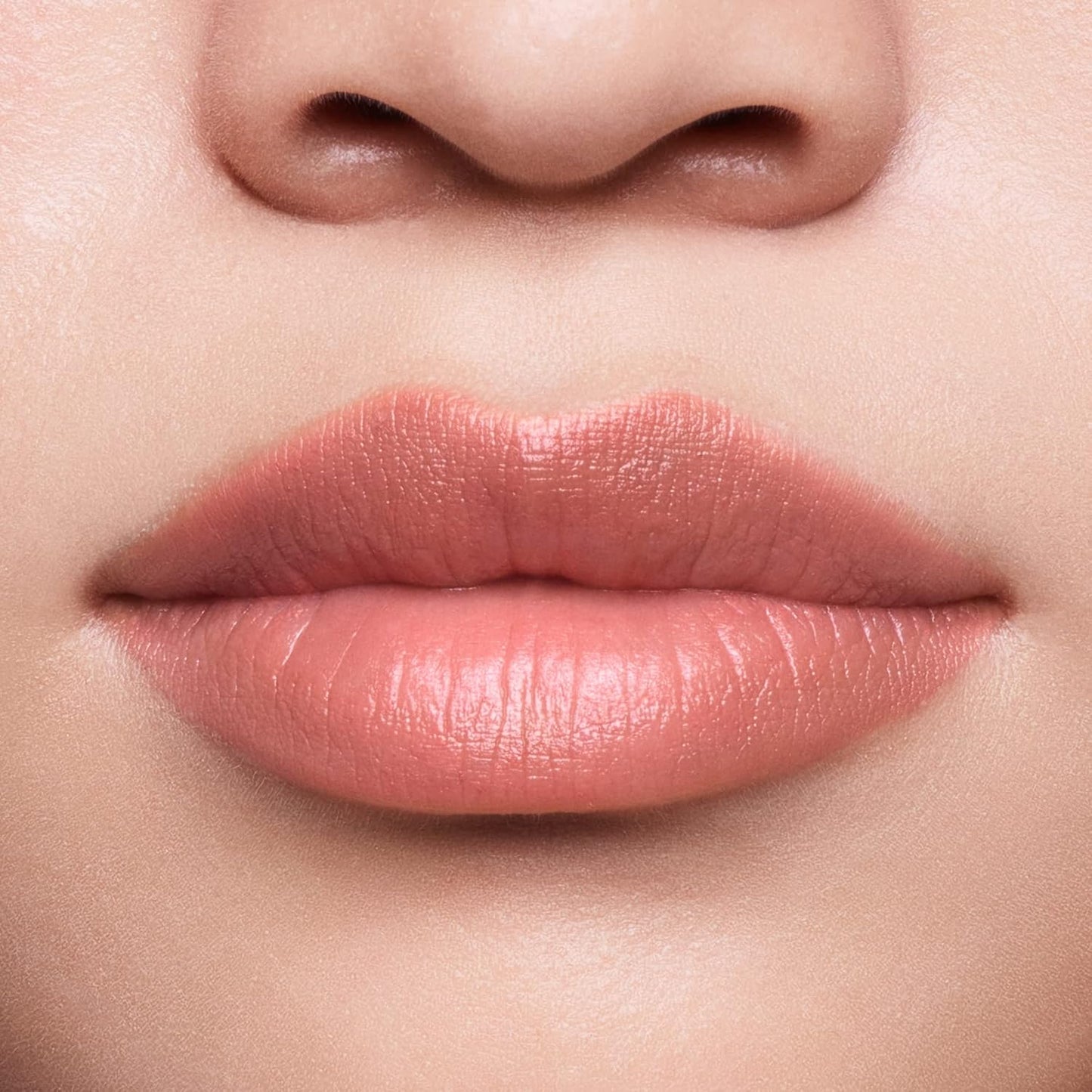 Shiseido LipLiner InkDuo (Prime + Line) - Primes & Shades Lips for Long-Lasting, 8-Hour Wear - Minimizes the Look of Fine Lines & Unevenness - Non-Drying Formula