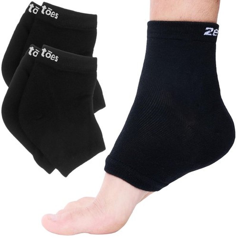 ZenToes Moisturizing Sleep Socks with Vitamin E, Olive Oil and Jojoba Seed Oil to Soften and Hydrate Dry Cracked Heels (Cotton Black, Regular)