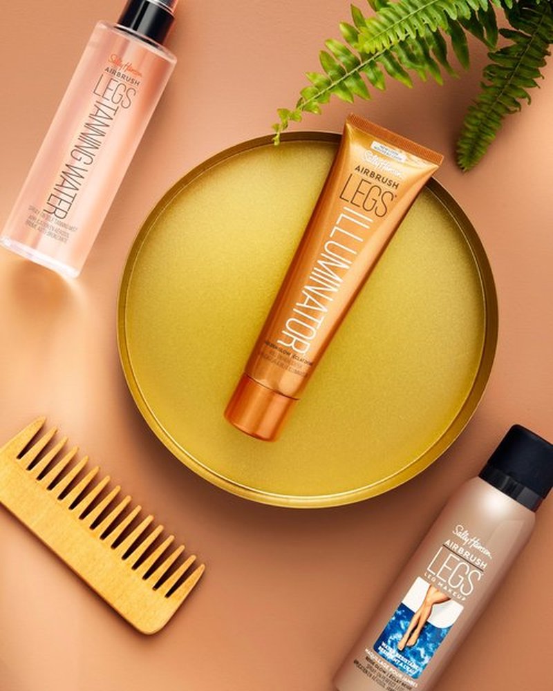 Sally Hansen Airbrush Legs®, Leg Makeup, Fairest Glow, Easy Application, Flawless Looking Legs, Water Resistant, Transfer Proof Lotion