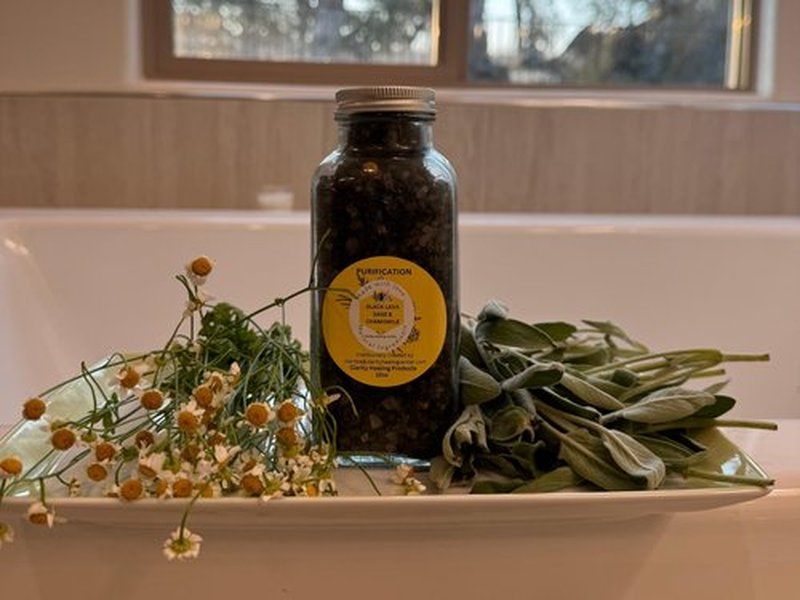 Botanical Healing Bath Salts: Premium Nourishing Eucalyptus & Sweet Myrrh Bath Soak for Stress Relief, 12 oz glass container (Eucalyptus & Sweet Myrrh), Clear