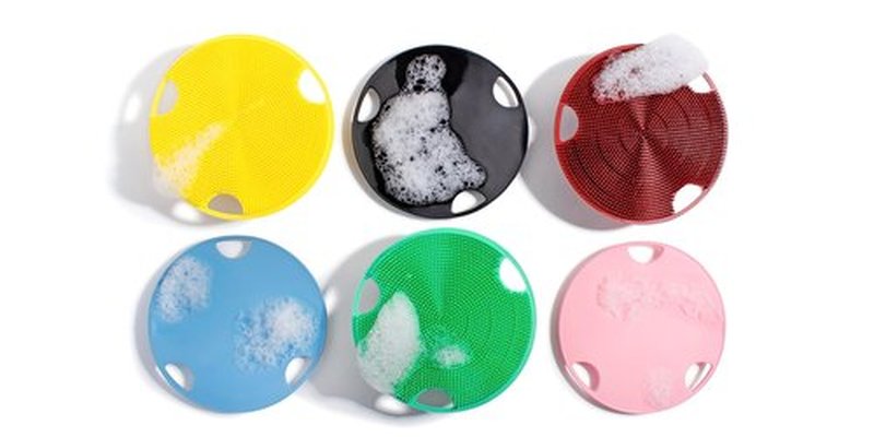Boie USA Flat Body Scrubber - Soft Silicone-Like Exfoliating Shower Scrubber & Body Cleansing Brush - Stick-to-Wall Loofah Replacement - Antimicrobial Body Exfoliator for All Skin Types - Mint