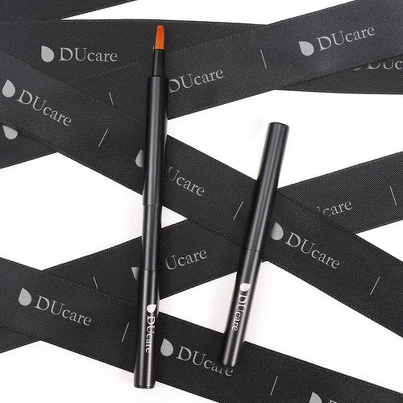 DUcare Lip Brush Retractable Professional Lipstick Brush Travel Portable Vanity lip scrub brush Gloss Makeup Brush Tool (Black)
