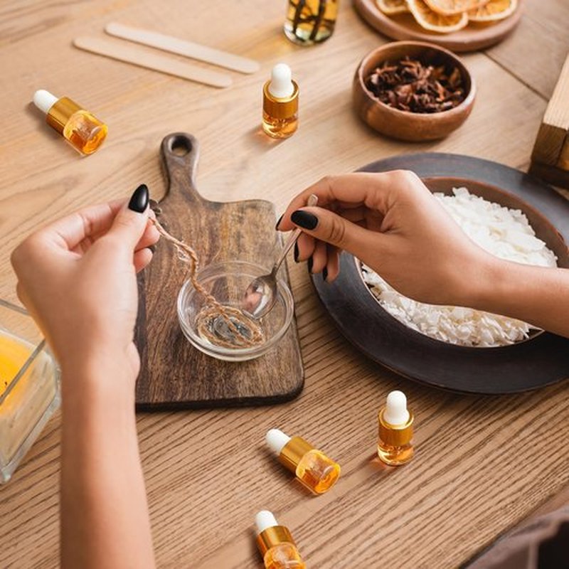 Didaey 100 Pcs Mini Glass Dropper Bottle Bulk, 1 ml Gold Clear Essential Oil Dropper Bottles Small Tincture Empty Bottles Sample Containers Perfume Liquid Vials with Cap for Traveling