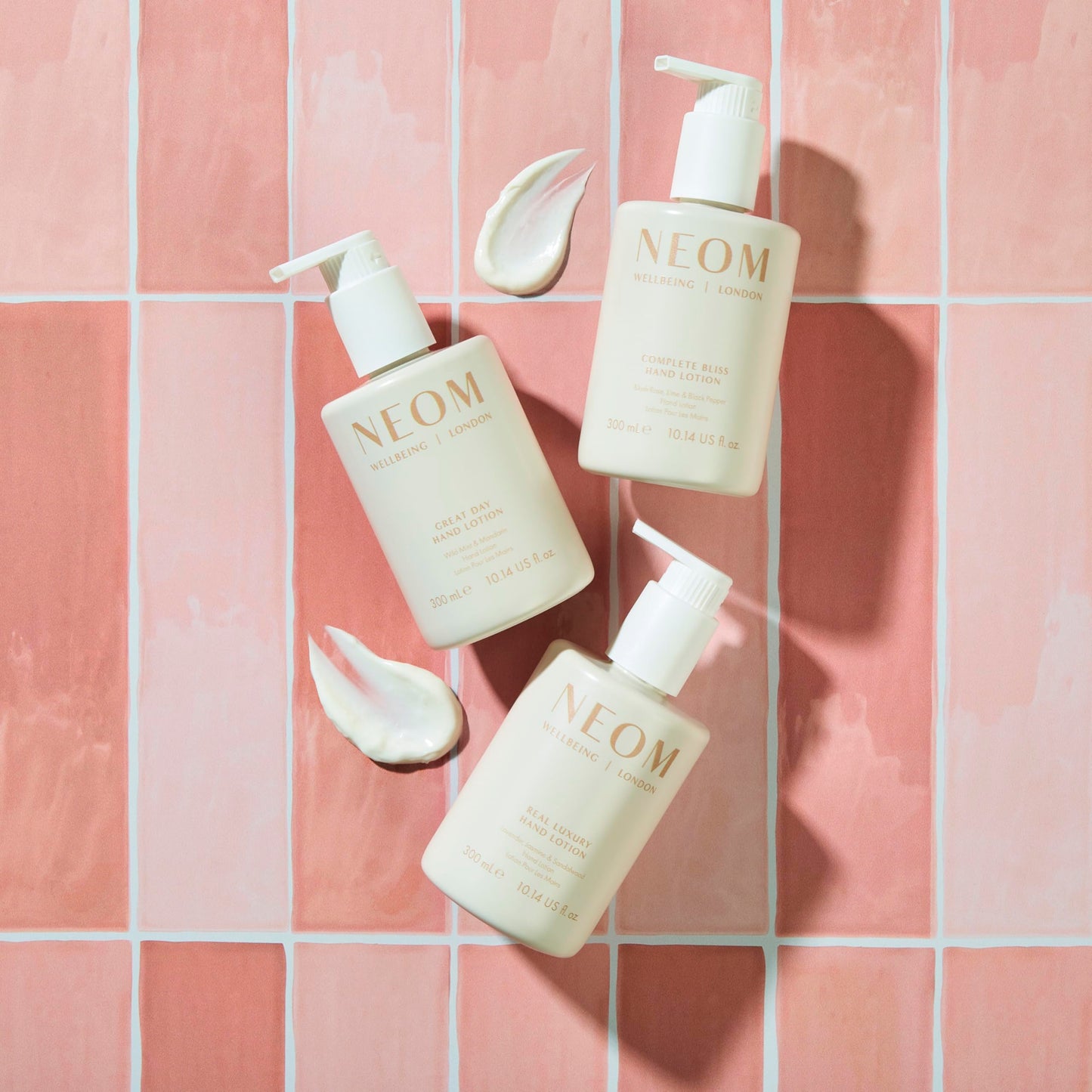 Neom Great Day Hand Lotion, 300ml | Wild Mint & Mandarin I 7 Essential Oils I 100% natural fragrances I 100% recyclable bottle I Luxurious formula I Hydrating