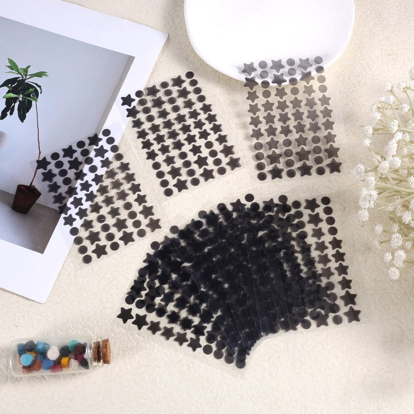 600pcs Black Pimple Patches, 240 Round Face Pimple Cover, 240 Small Star Acne Patch & 120 Big Star Acne Pad Pimple Spot Dots Stickers for Make up Party