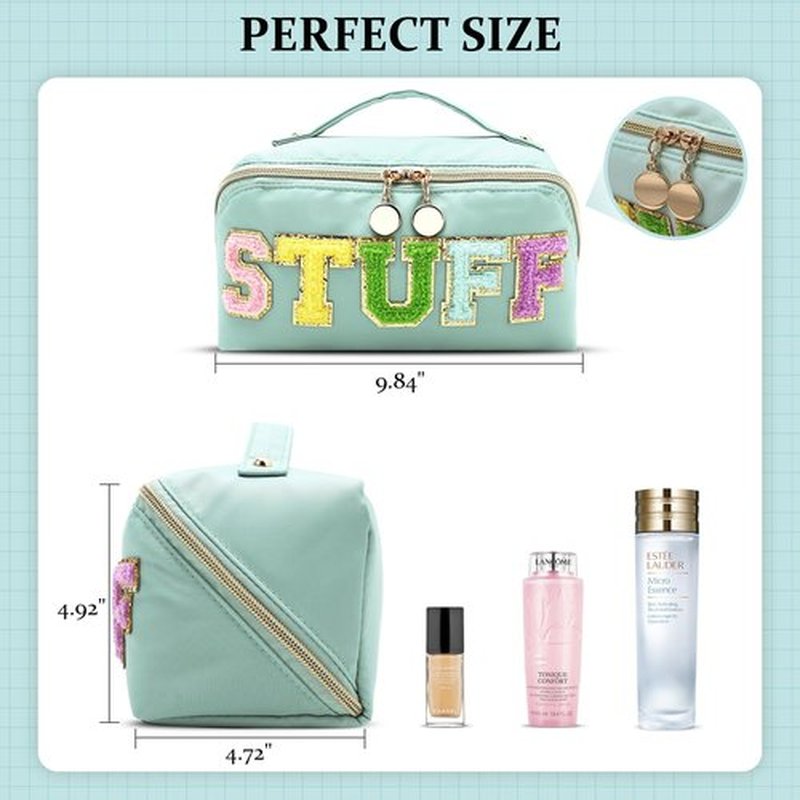 LONEDREAM Stoney Clover Preppy Makeup Bag, Large Capacity Travel Cosmetic Bag, Chenille Letter Open Flat Nylon Stuff Makeup Bag, Preppy Patch Better Belt Everything Makeup Bag, Green