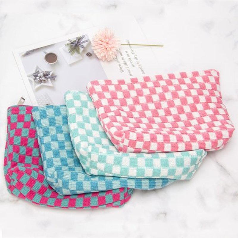 PAZIMIIK Knitted Checkered Makeup Bag Large Zipper Make Up Accessory Pouch for Purse Cosmetic Brush Bag for Travel Essential Pink White