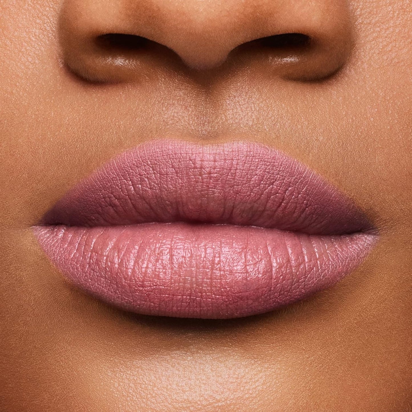 Shiseido LipLiner InkDuo (Prime + Line) - Primes & Shades Lips for Long-Lasting, 8-Hour Wear - Minimizes the Look of Fine Lines & Unevenness - Non-Drying Formula
