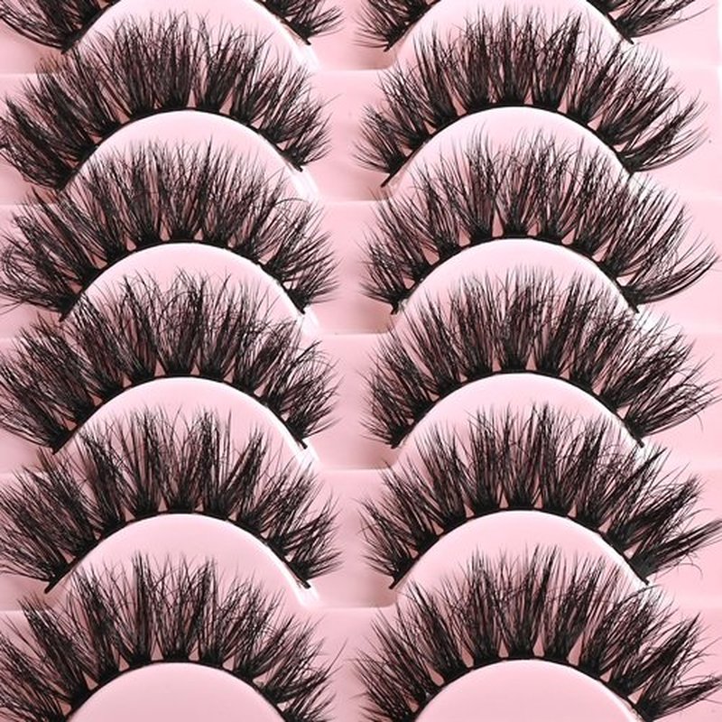 FARRED Wispy Lashes Hybrid Mink Eyelashes 14 Pairs Short Cat Eye Natural Lashes Fluffy False Eyelashes Faux Mink Strip Eye Lashes Pack for Daily Makeup (F18 | 8-14 mm)