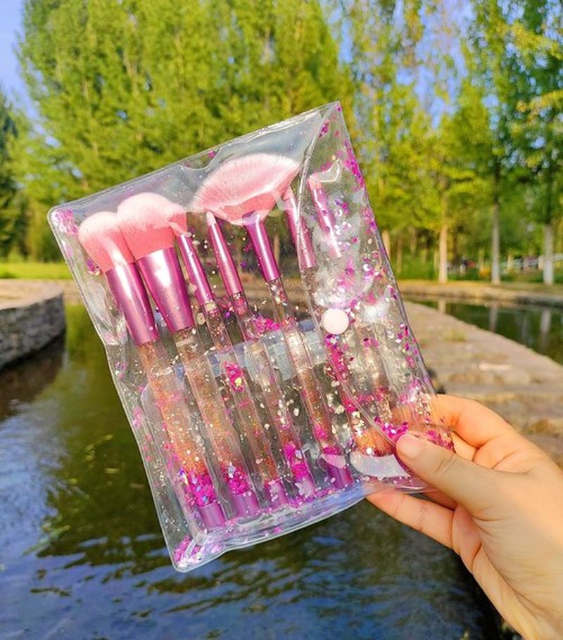 RAEEIKPHZ Sparkle Pink Makeup Brushes Set,Unicorn Glitter 7pc Foundation Blush Lip Nose Eyeshadow Eyebrow Loose Powder Fan Make Up Brushes Kit with Liquid for Kids Girls Teen Women Gift Present