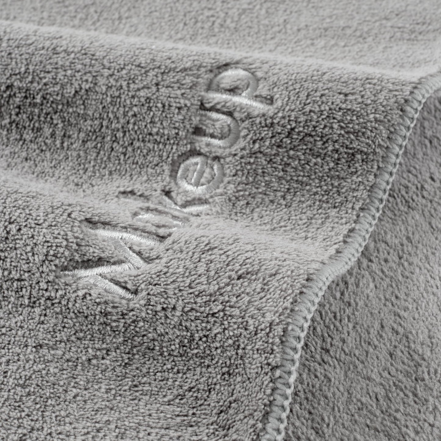 Arkwright Makeup Remover Fingertip Towels 6 Pack - Microfiber Coral Fleece Face Towels, Ultra Soft Reusable Washcloths, Gentle Facial Cleansing for Waterproof Makeup, 11 x 17, Grey