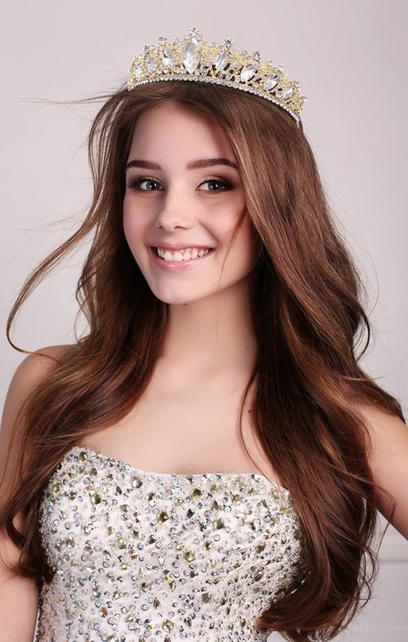 Oriamour Glamorous Crystal-Studded Wedding Crown with Leafy Accents and Combs (Gold, Normal)