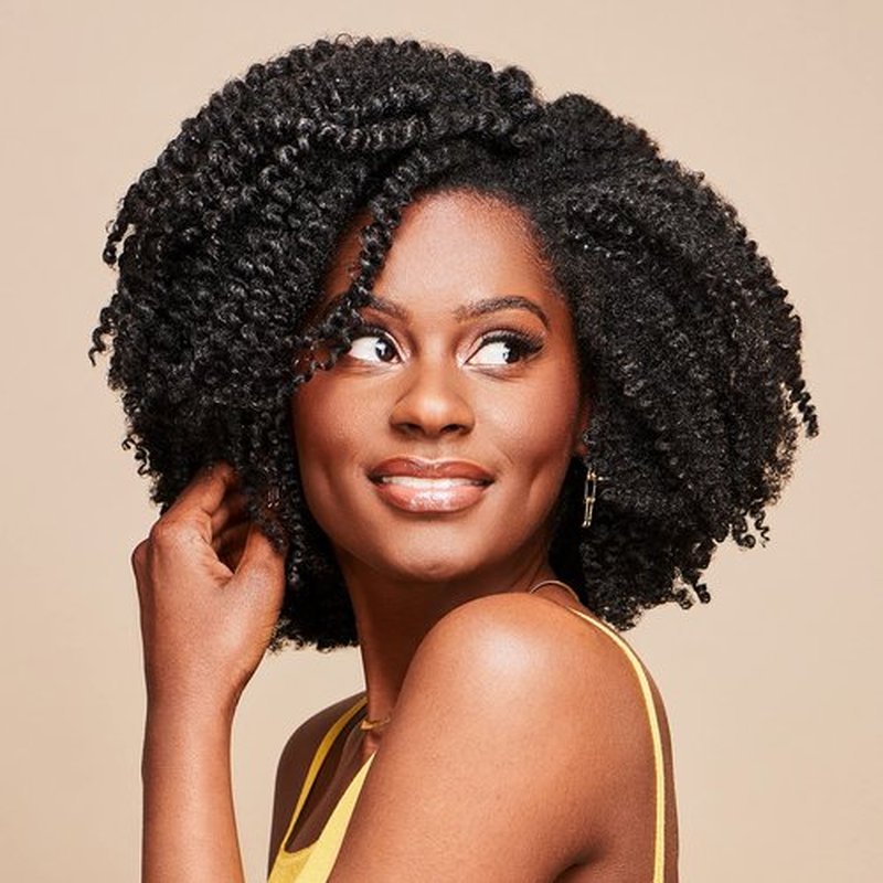 African Pride Moisture Miracle Coconut Milk & Honey Leave-In Conditioner - Refreshes & Softens Natural Coils & Curls, Hydrates & Shines, 8 oz (3 Pack)
