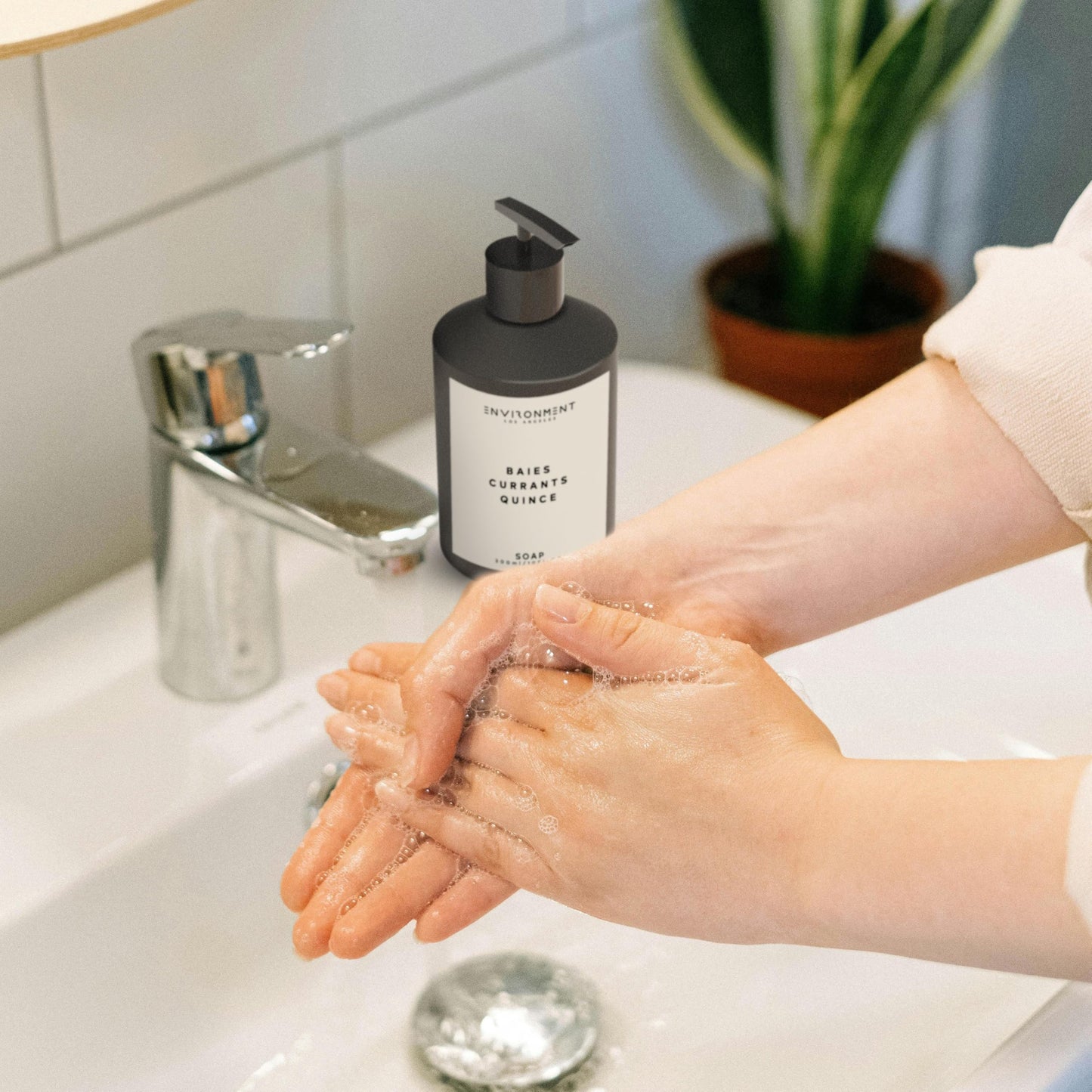 ENVIRONMENT Inspired by Designer Perfume BR540 Lotion, 300ml Luxury Scented Lotion (Amber Crystal | Vetiver | Oud Musk) Home Essentials, Kitchen & Bathroom Soap, Hand Wash, Vegan & Cruelty-Free