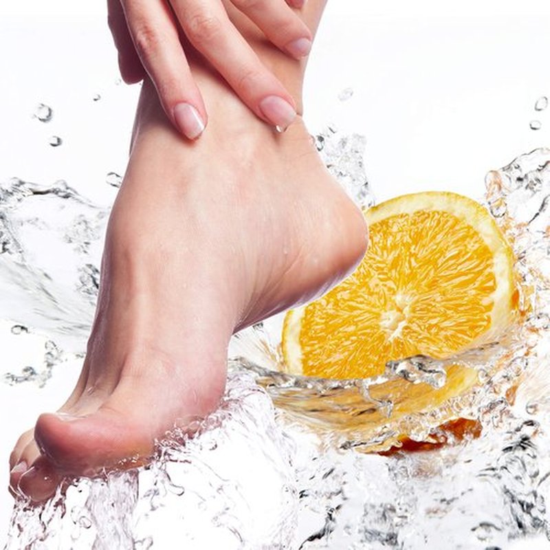 Qtica Smart Spa Sugar Scrub (Mandarin Honey, 7oz)
