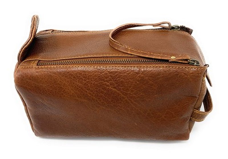 KOMALC Premium Buffalo Leather Unisex Toiletry Bag Travel Dopp Kit (Chicago Buff)