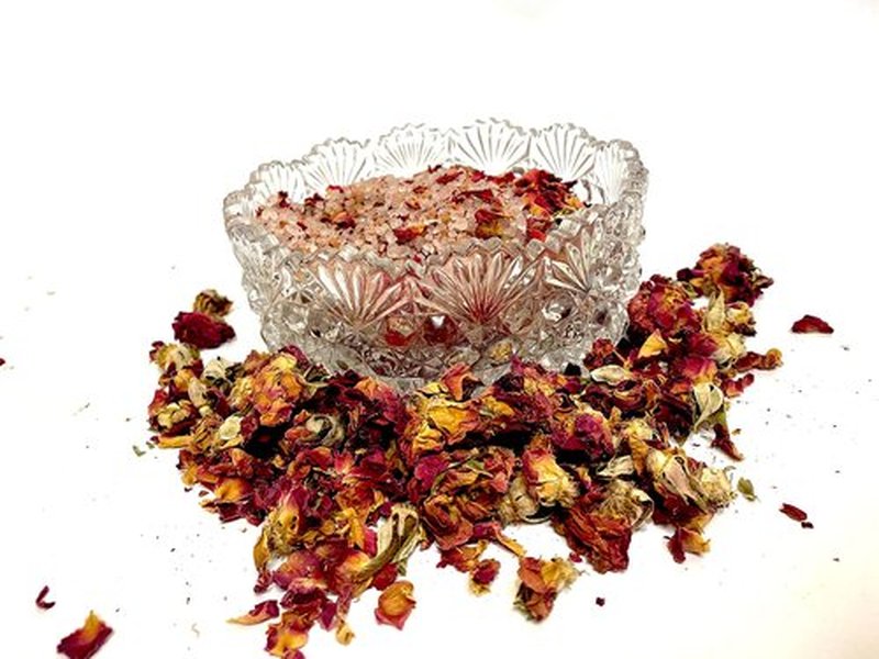 FIRETEAS - Royal Rose Bath Salts with Saffron - Dead Sea Salt, Himalayan Salt, Saffron Threads, Rose Petals & Sweet Orange Essential Oil. Bath of The Royalty & Great Fragrances & Relaxing Effects.