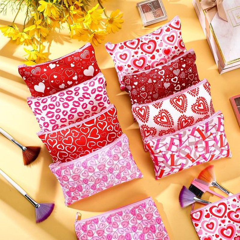SilTriangle 24 Pieces Makeup Bags Bulk Canvas Cosmetic Bags Purse Organizer Zipper Cosmetic Pouch Portable Travel Toiletry Pouch for Women Men Gifts, 7 x 4 Inch (Heart)