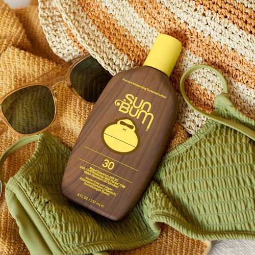 Sun Bum Original Scent SPF 30 Sunscreen Lotion | Vegan and Hawaii 104 Act Compliant (Octinoxate & Oxybenzone Free) Broad Spectrum Moisturizing UVA/UVB Sunscreen with Vitamin E | 8 oz (Pack of 2)