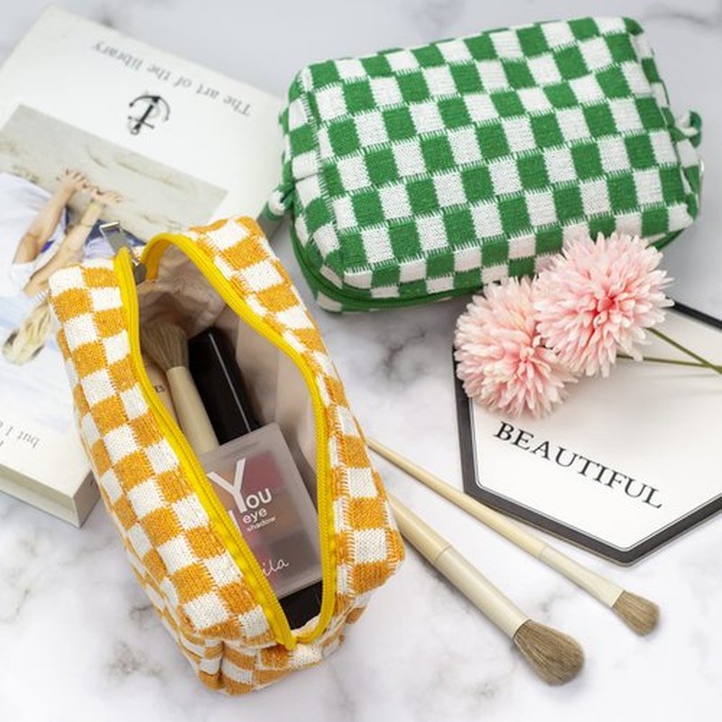 PAZIMIIK Checkered Makeup Bag for Purse Portable Zipper Make Up Pouch Small Cosmetic Case for Travel Accessories (Orange)