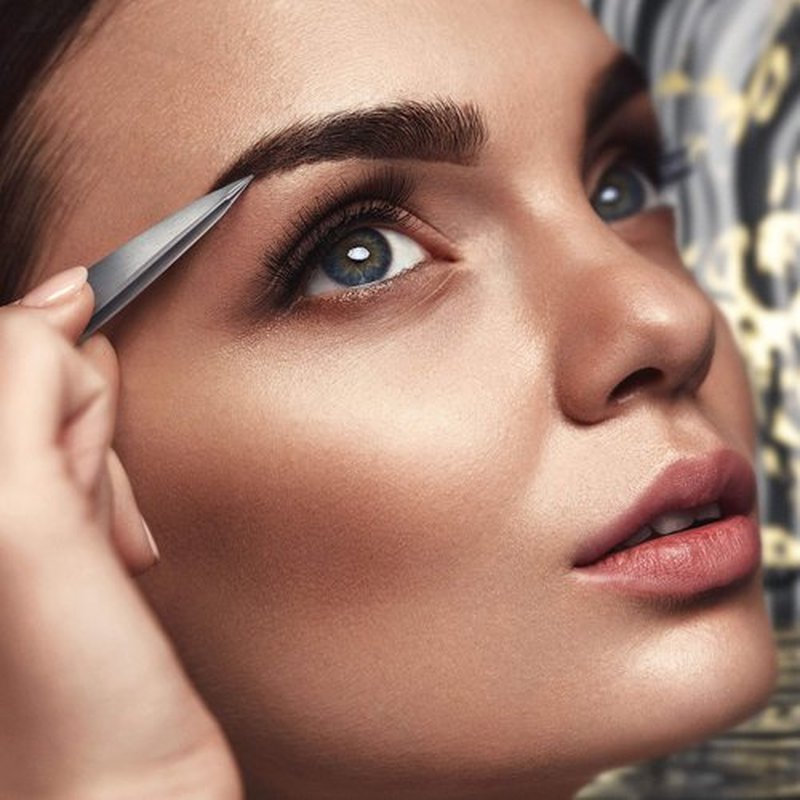 By MILLY Pointed Tweezers | High Carbon Stainless Steel Needle Nose Tweezers | Fine Point Tweezers Precision Hair Removal | Perfectly Aligned & Hand-Filed Sharp Tweezers | Silver