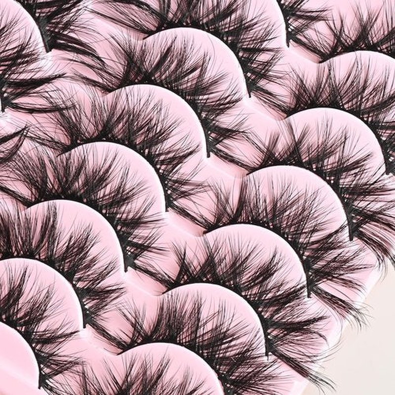 FARRED Cat Eye Lashes Wispy Fluffy False Eyelashes 14 Pairs Fake Eyelashes Natural Look Short Natural Lashes Cat Eye Lash Wispy Volume Eyelash (F22 | 6-15mm)