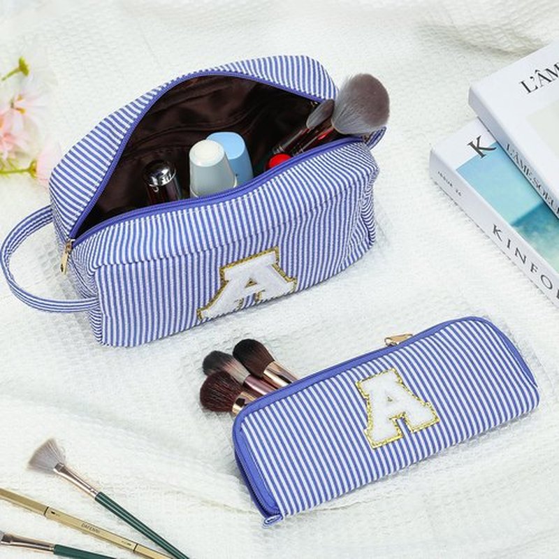 YOOLIFE Gifts for Women - Personalized Birthday Gifts Idea for Women Her Mom Best Friend Bridesmaid Girlfriend Teacher, Monogram Initial Blue Cute Makeup Bag Cosmetic Toiletry Pouch Bag Make Up Case A